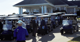 esagcs-november-turfgrass-group-golf-carts