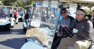 esagcs-october-meeting-group-golf-carts